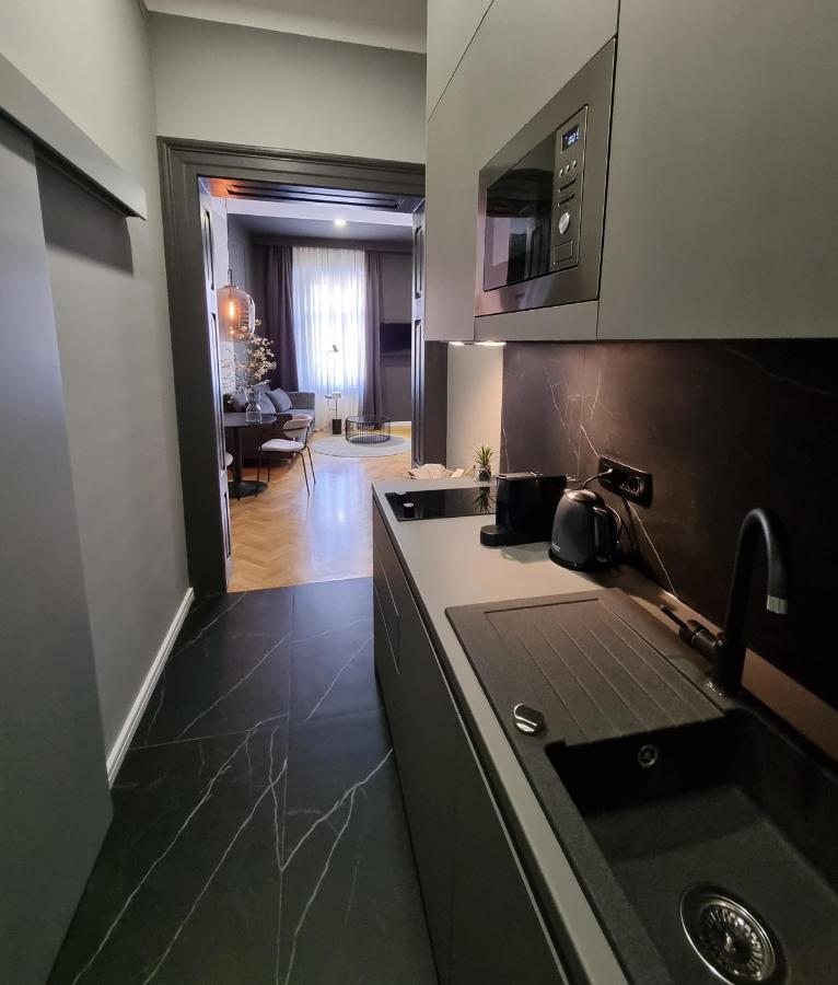 Mint Boutique Studio Apartments 3 Zagreb Exterior photo